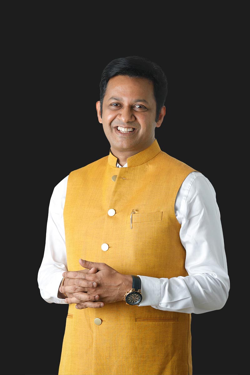 Vaidya Shyam - Best ayurvedic doctors in kerala, India